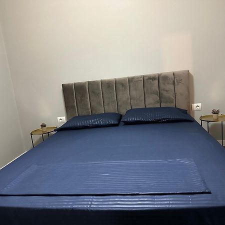 Апартаменты Jo-Al, New Bazaar! Тирана Экстерьер фото